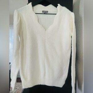 Francesca’s Cupcake V-Neck Sweater in Cream